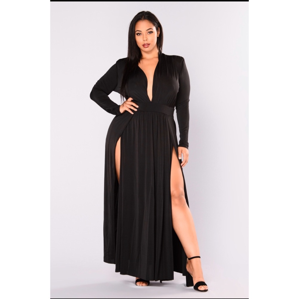 Black maxi spree dress sexy and comfortable